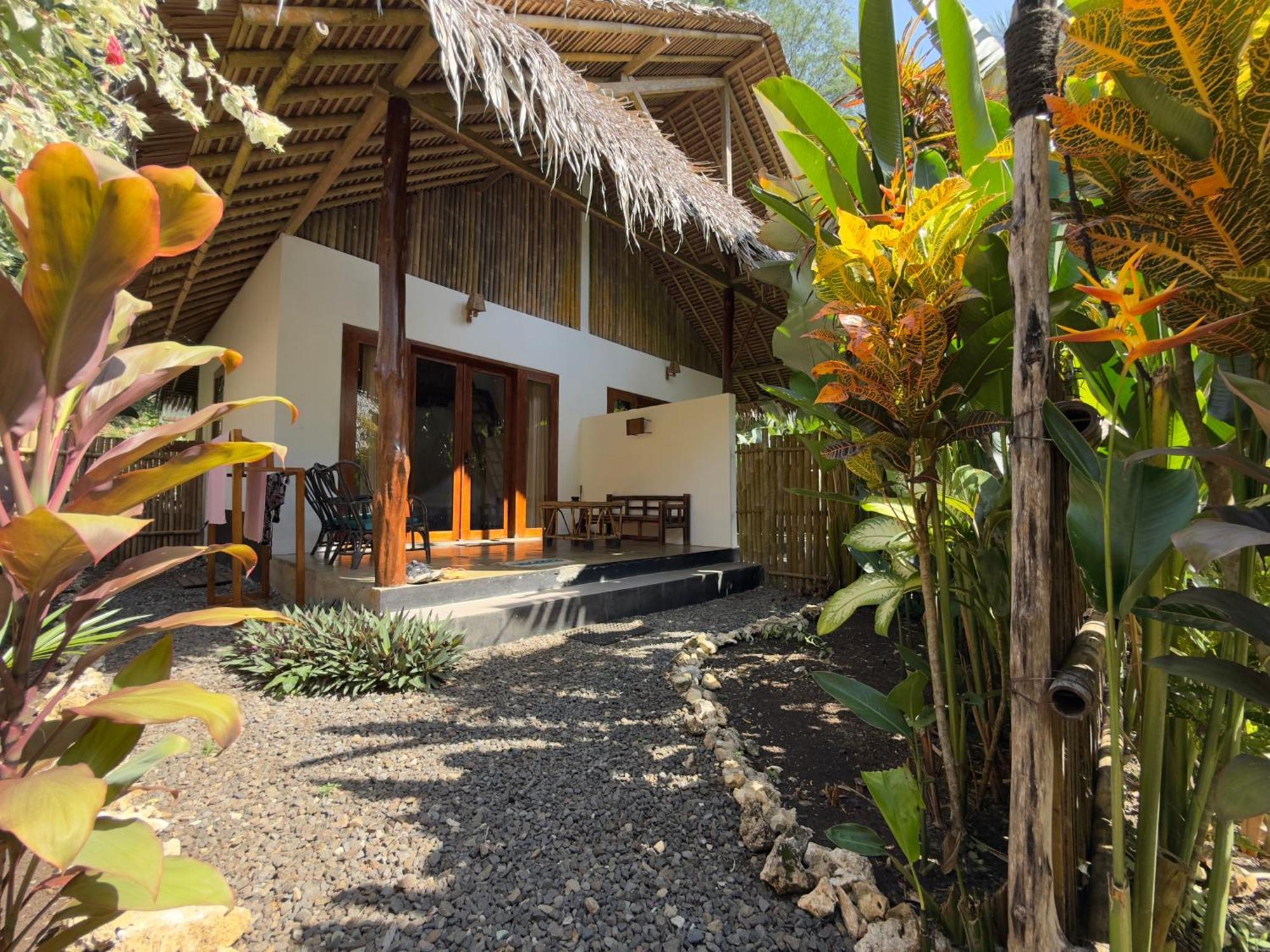 Rnv Eco Resort Bungalows Batukaras 外观 照片